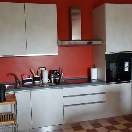 Ξενοδοχείο με διαμερίσματα Piazza Vittorio Urban 4*